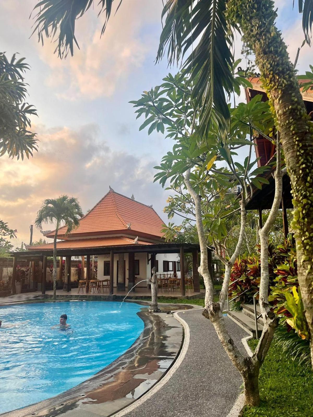 Arbathu Villa Ubud Exterior foto